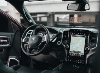 Dlaczego warto zainwestować w system nawigacji GPS do swojego samochodu