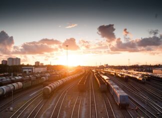 Ile kosztuje przewóz węgla kurierem?