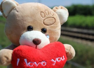 Na jakim ciśnieniu malować akrylem?