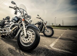 Co ubrać na motor latem? Co ubrać na motor latem?