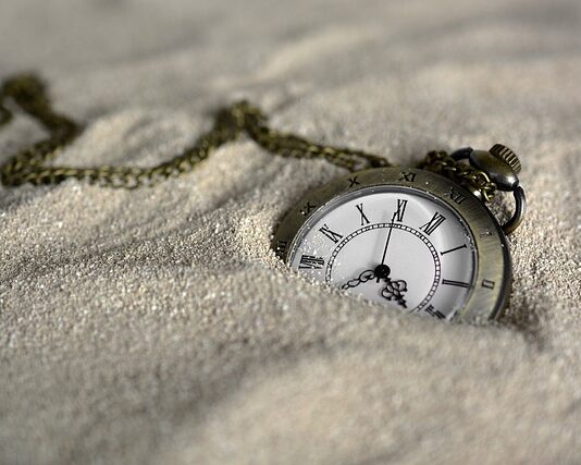 Po jakim czasie druga warstwa lakieru?