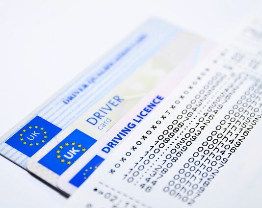 Jak zdać praktyczny egzamin na prawo jazdy? Jak zdać praktyczny egzamin na prawo jazdy?