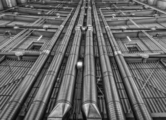 Kto wykonuje wentylację?