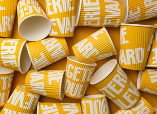 Jak wypolerować porysowany plastik? Jak wypolerować porysowany plastik?