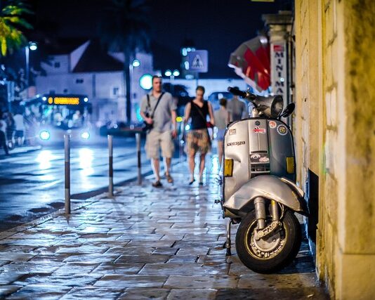 Jaki gaźnik do skutera 4T 80ccm?